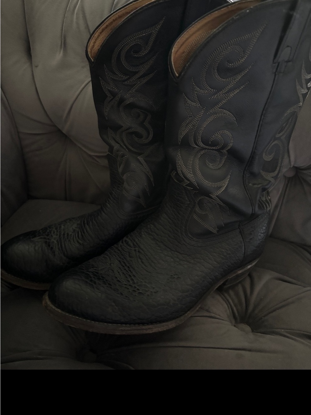 Vintage Brahma Black Western Roper Boots with Contrasting Welt